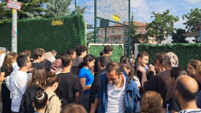 Liselere Geçiş Sistemi (LGS) kapsamındaki merkezi sınav, yurt içinde ve